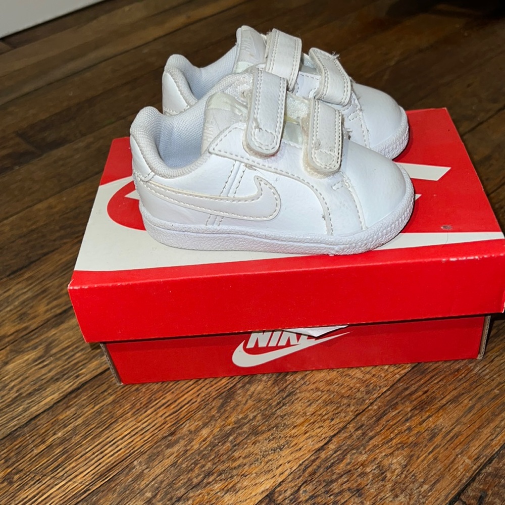 Baby Nike Court Royale